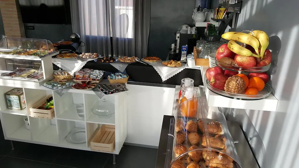 Fly Boutique Hotel Naples
