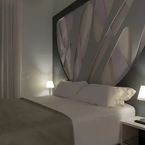 Dioniso's Luxury Municipio Apartment